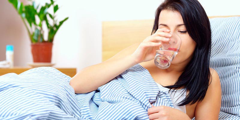 Uống nhiều nước giúp cơ thể tỉnh táo, khỏe khoắn
